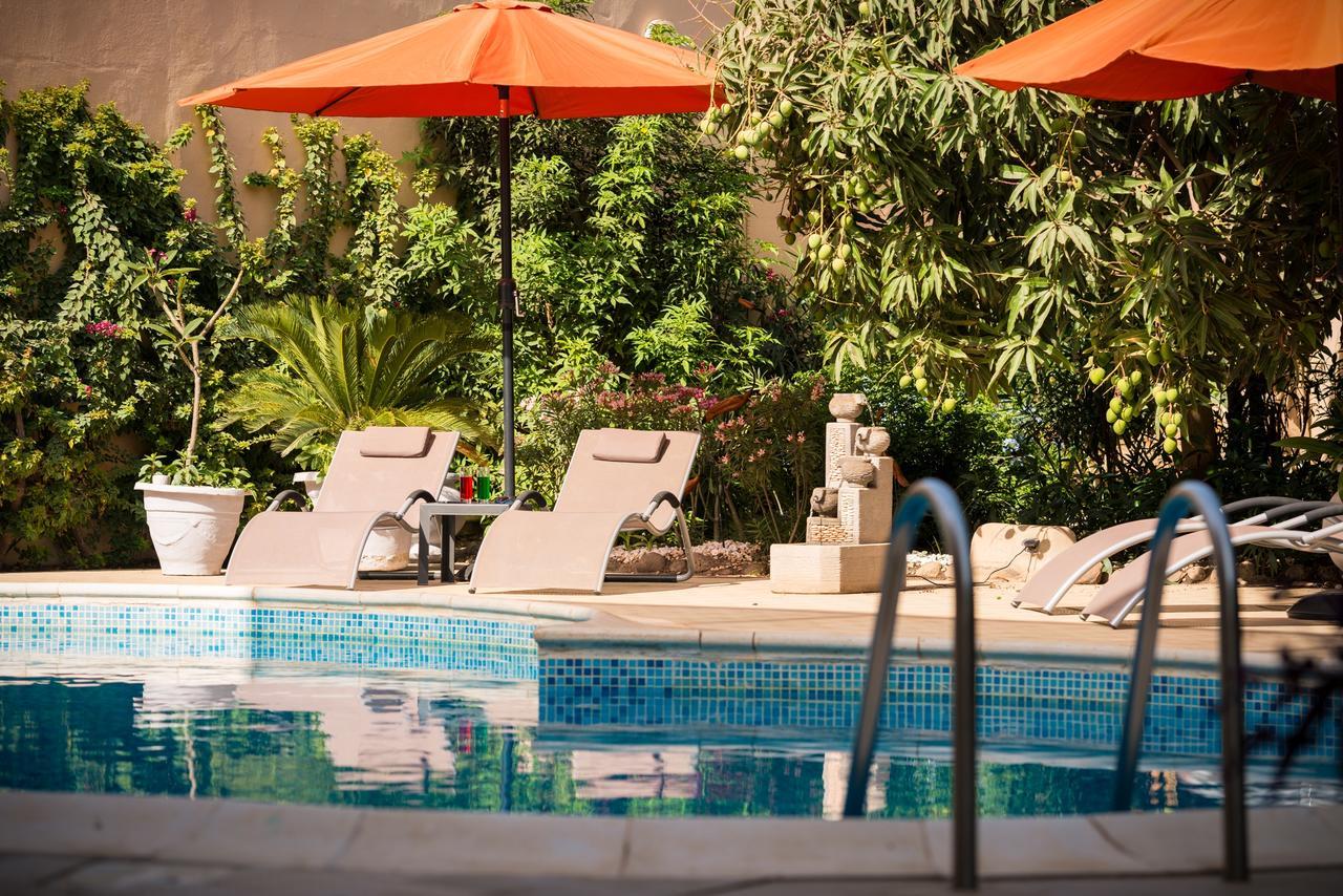 Villa Renaissance Ngor Екстериор снимка